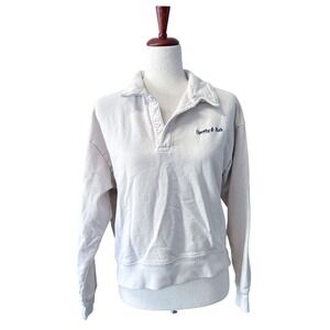 Sporty & Rich Women's Medium Henley Sweater Preppy Cream Collared Sweatshirt